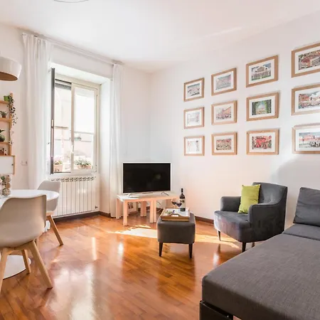 Line 8 House * Řím