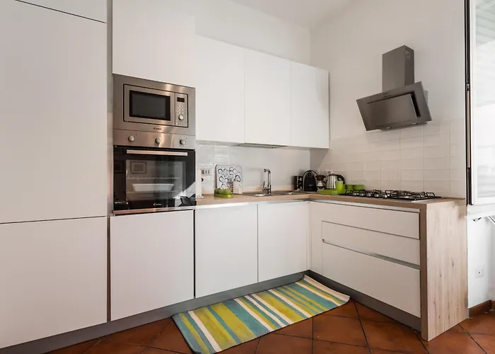 Line 8 House * Řím